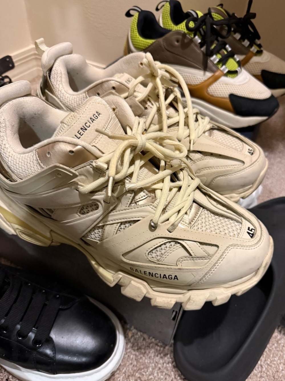 Balenciaga Cream/Beige Chunky Runner Sneakers